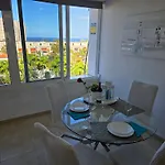 Jacaranda 2 By Sea And Beach, Pool, Very Central, Dishwasher, Wifi, Fantastic Seaview Arona (Tenerife)