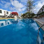 Jacaranda 2 By Sea And Beach, Pool, Very Central, Dishwasher, Wifi, Fantastic Seaview