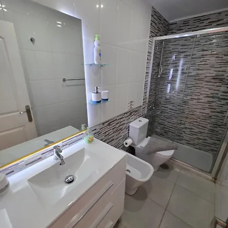 Appartement Jacaranda 2 By Sea And Beach, Pool, Very Central, Dishwasher, Wifi, Fantastic Seaview