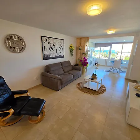 Appartement Jacaranda 2 By Sea And Beach, Pool, Very Central, Dishwasher, Wifi, Fantastic Seaview