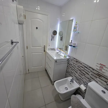 Jacaranda 2 By Sea And Beach, Pool, Very Central, Dishwasher, Wifi, Fantastic Seaview * Arona (Tenerife)