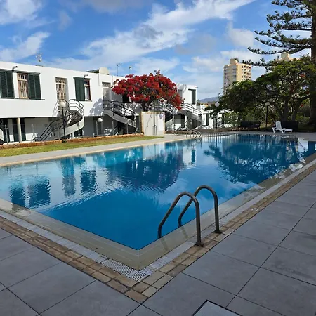 Appartement Jacaranda 2 By Sea And Beach, Pool, Very Central, Dishwasher, Wifi, Fantastic Seaview