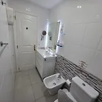 Jacaranda 2 By Sea And Beach, Pool, Very Central, Dishwasher, Wifi, Fantastic Seaview Daire