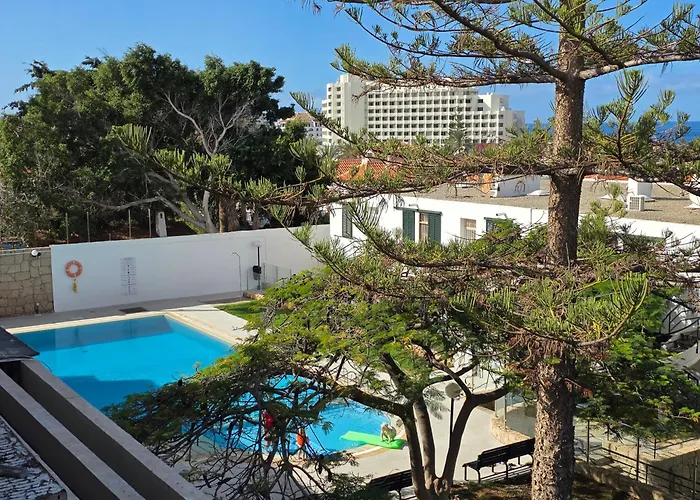 Jacaranda 2 By Sea And Beach, Pool, Very Central, Dishwasher, Wifi, Fantastic Seaview *