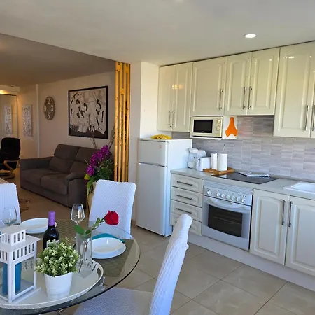 Jacaranda 2 By Sea And Beach, Pool, Very Central, Dishwasher, Wifi, Fantastic Seaview Lägenhet