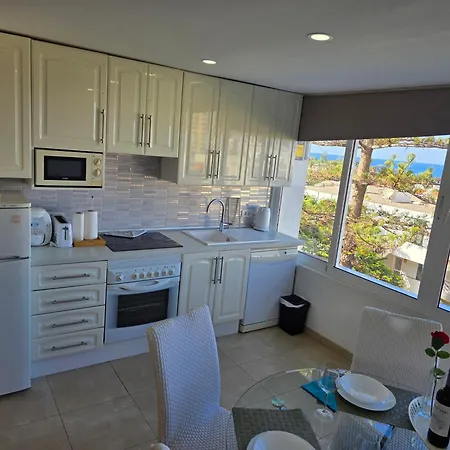 Jacaranda 2 By Sea And Beach, Pool, Very Central, Dishwasher, Wifi, Fantastic Seaview Arona (Tenerife)