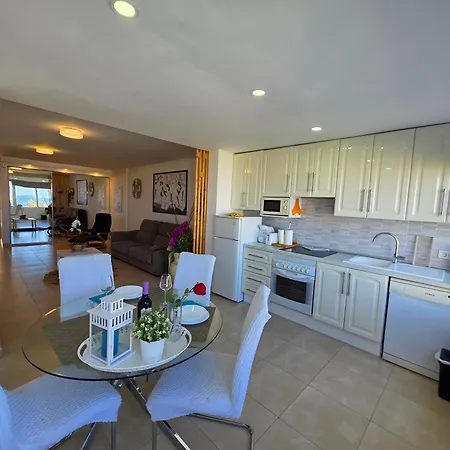 Jacaranda 2 By Sea And Beach, Pool, Very Central, Dishwasher, Wifi, Fantastic Seaview * Arona (Tenerife)